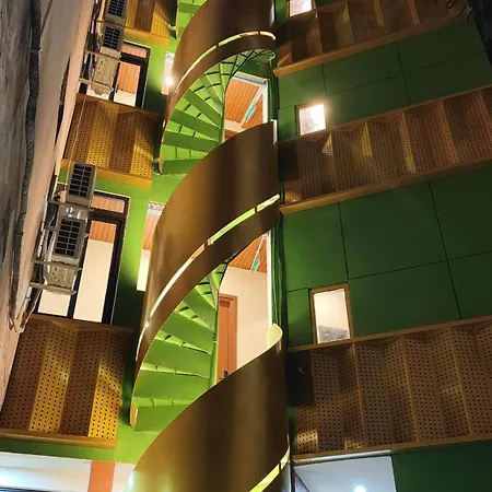 Ara Gem Hotel